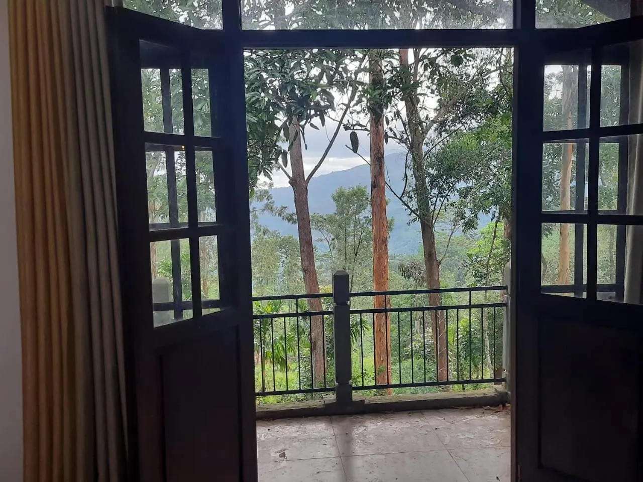 Trident Bungalow Kandy Guest house